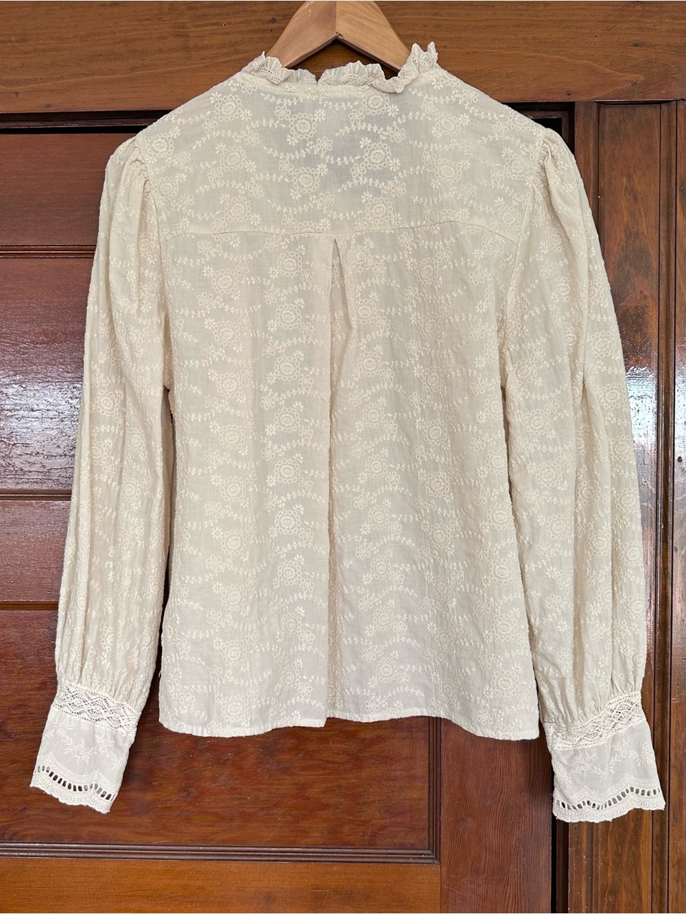 Calypso St. Barth Button Down Blouse Floral Embroidered Cream Cotton M Victorian - Picture 3 of 9